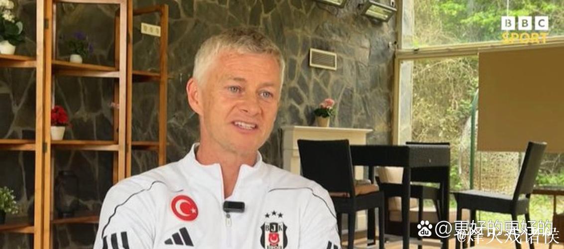 马奎尔:索尔斯克亚被严重低估了,他没能得到真正的认可 马奎尔:索尔斯克亚被严重低估了,他没能得到真正的认可