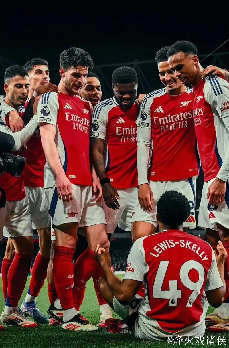 魔咒重现?阿森纳1.72领跑夺冠榜 曼城虎视眈眈 魔咒重现?阿森纳1.72领跑夺冠榜 曼城虎视眈眈